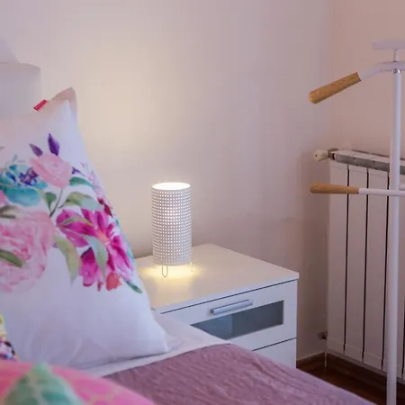 Apartament Loli